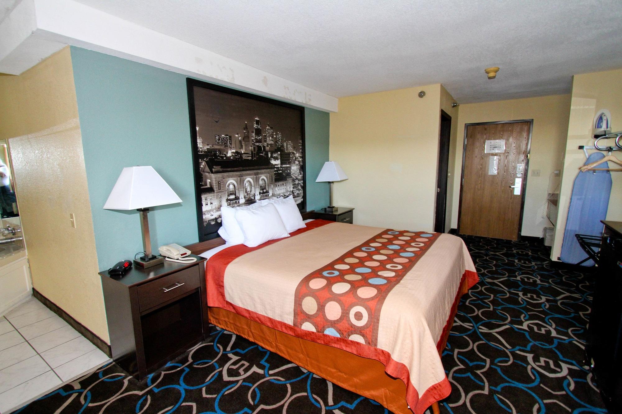 Super 8 By Wyndham Kansas City Buitenkant foto