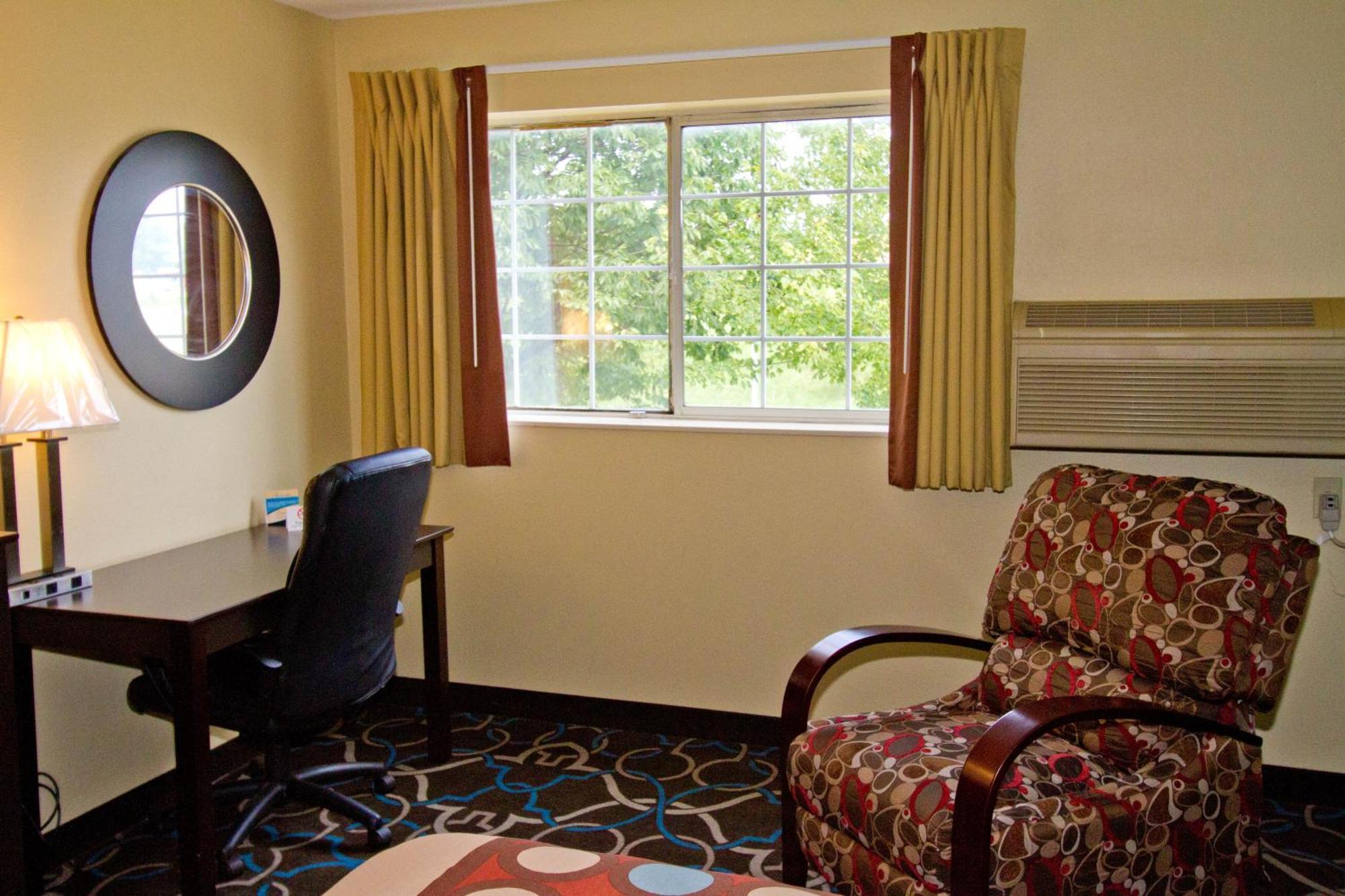 Super 8 By Wyndham Kansas City Buitenkant foto